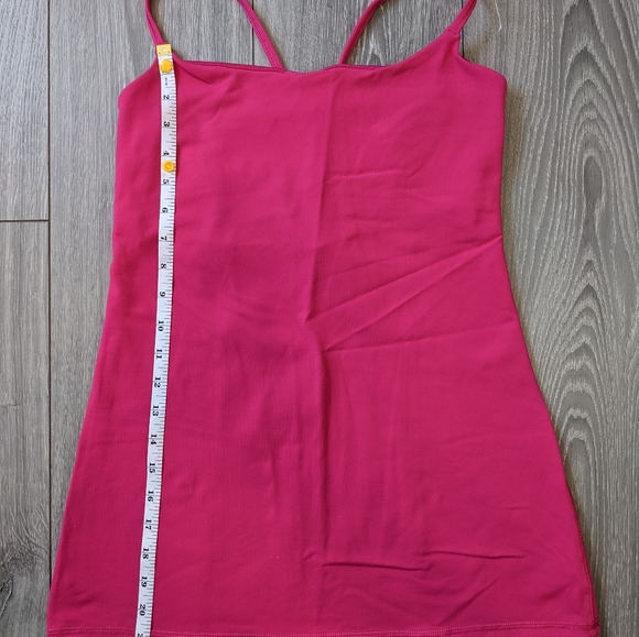 Lululemon Dancing Warrior Tank in Magenta - Picture 3 of 5